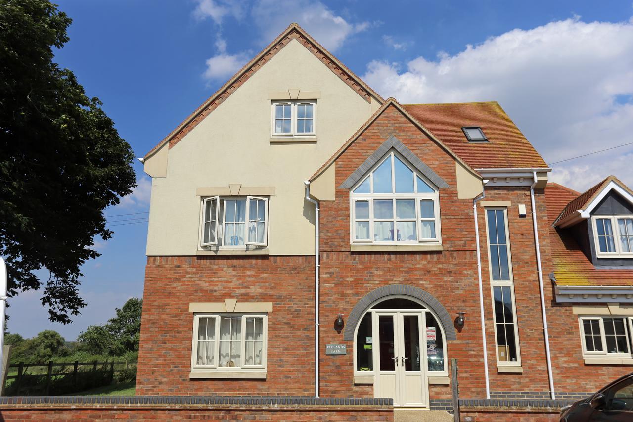 Redlands Farm Bed & Breakfast Stanwick  Экстерьер фото
